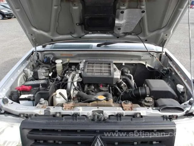 Mitsubishi Pajero Mini 2012 photo 5