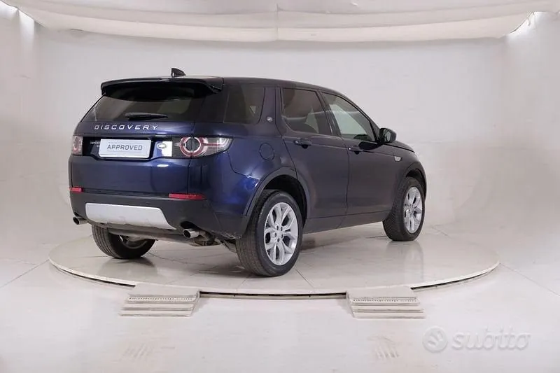 Land Rover Discovery Sport 2019 photo 2