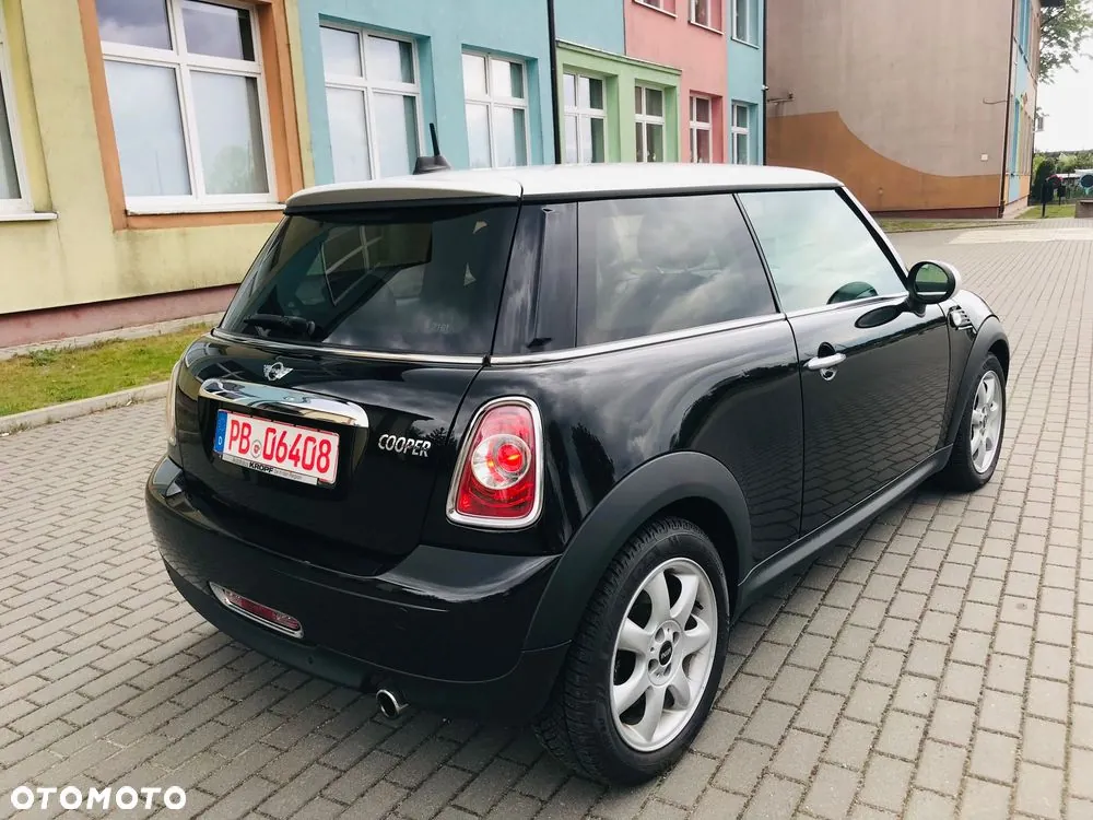 Mini Cooper 2010 photo 3