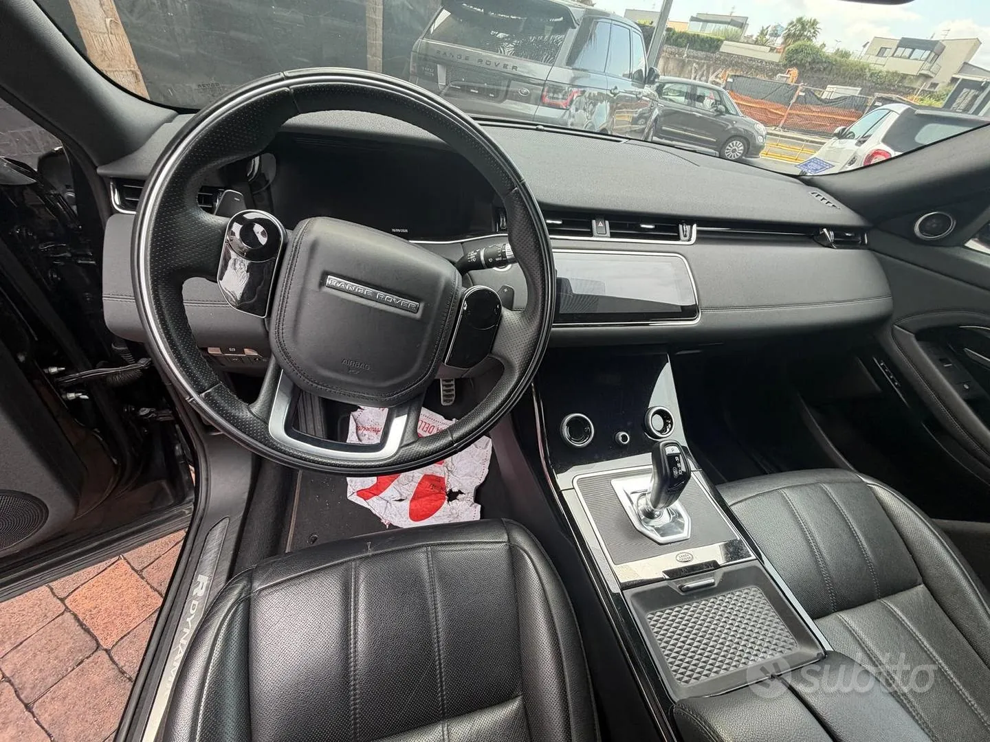 Land Rover Range Rover Evoque 2023 photo 5
