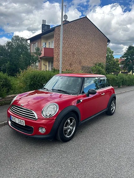 Mini One 2013 photo 3
