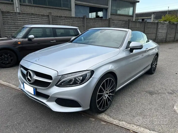 Mercedes-Benz C 250 2017 photo 2