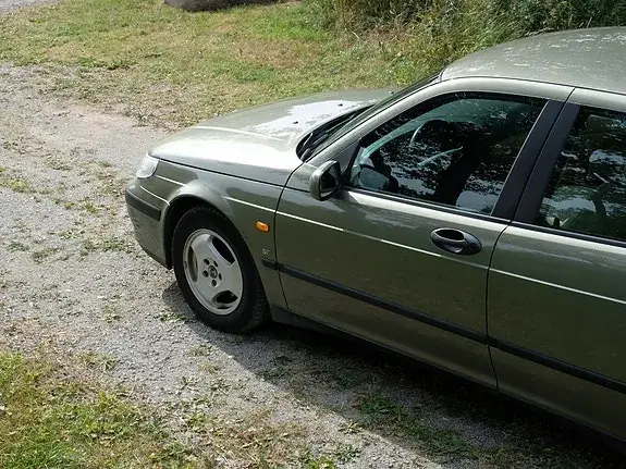 Saab 9-5 1999 photo 3