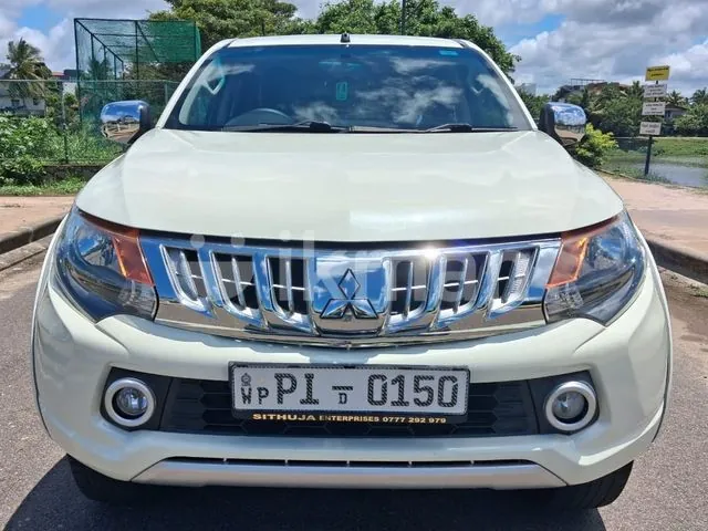 Mitsubishi L200 2016 photo 3
