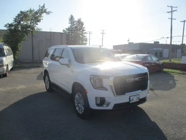 GMC Yukon 2024 photo 3