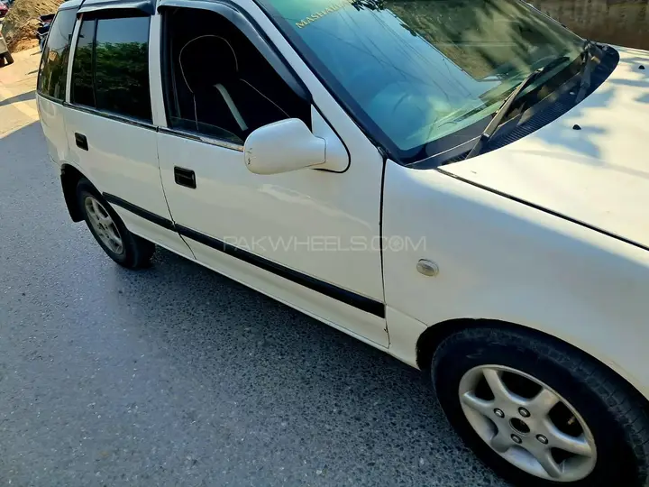 Suzuki Cultus