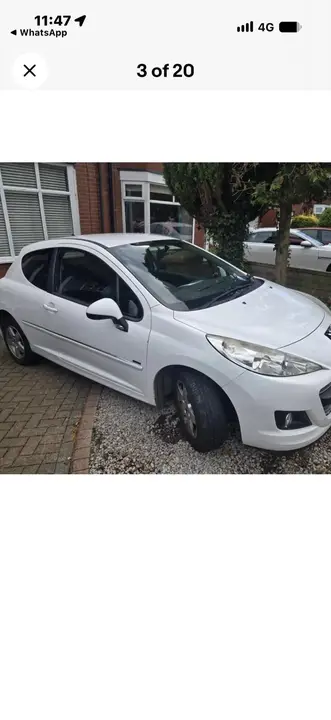 Peugeot 207 2011 photo 2