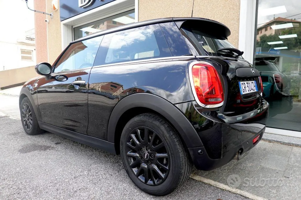 Mini One 2019 photo 3