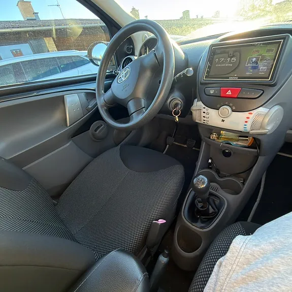 Toyota Aygo 2010 photo 4