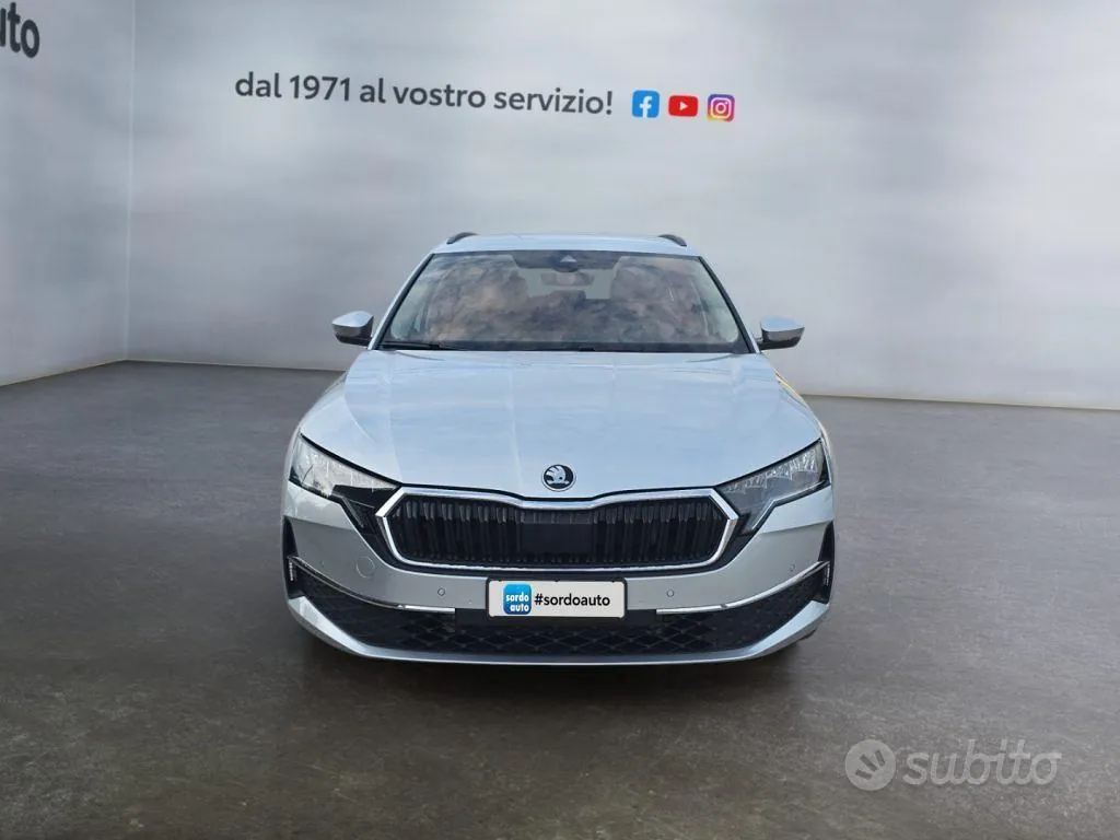 Skoda Octavia 2025 photo 2