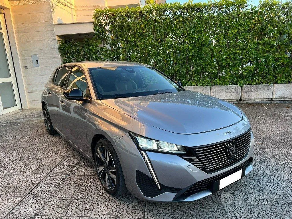 Peugeot 308 2023 photo 3