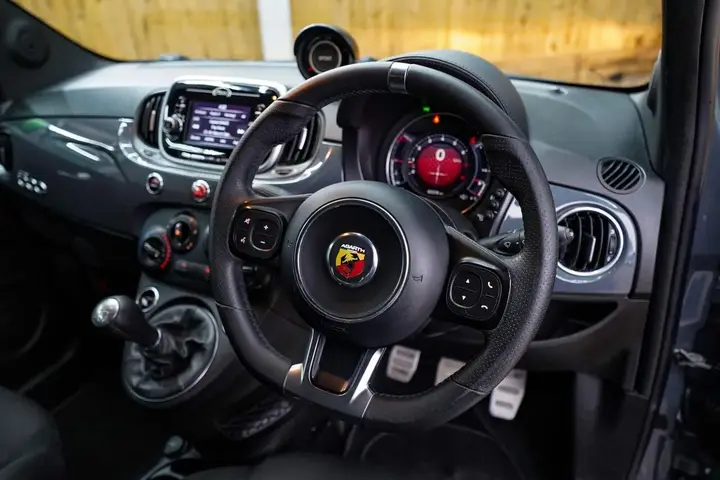 Abarth 595 2017 photo 5