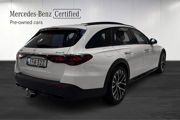 Mercedes-Benz E300 De 2025 photo 4