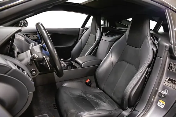 Jaguar F-Type 2018 photo 3
