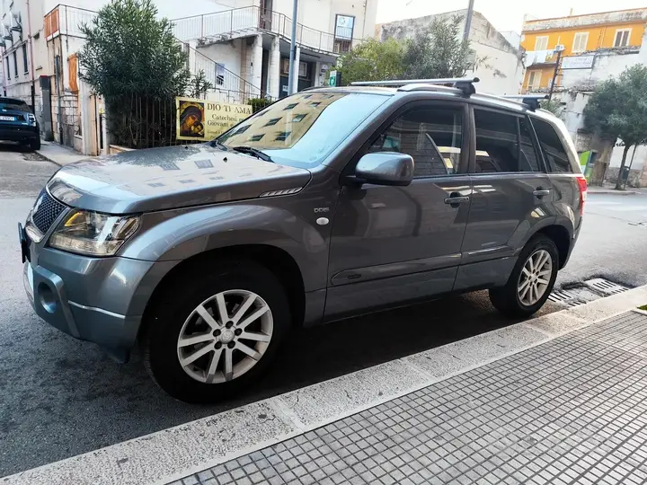 Suzuki Grand Vitara 2009 photo 4