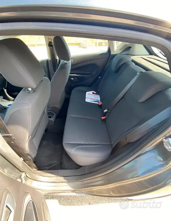 Ford Fiesta 2017 photo 5