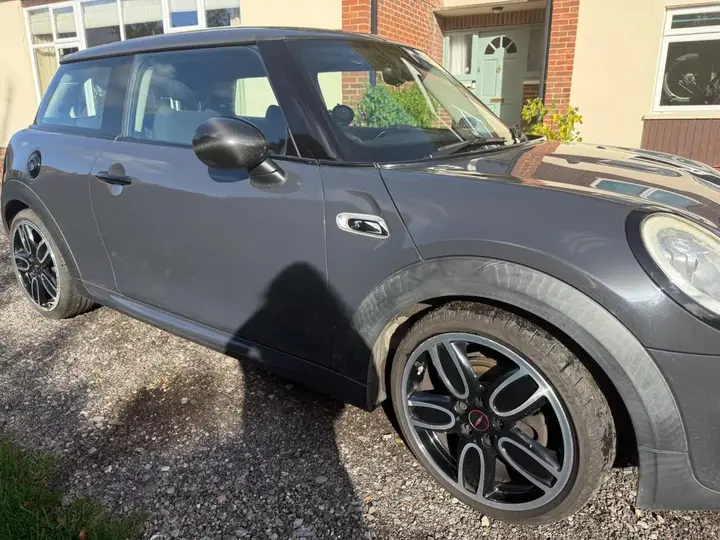 Mini Cooper S 2017 photo 3