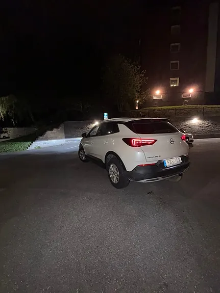 Opel Grandland X 2018 photo 3