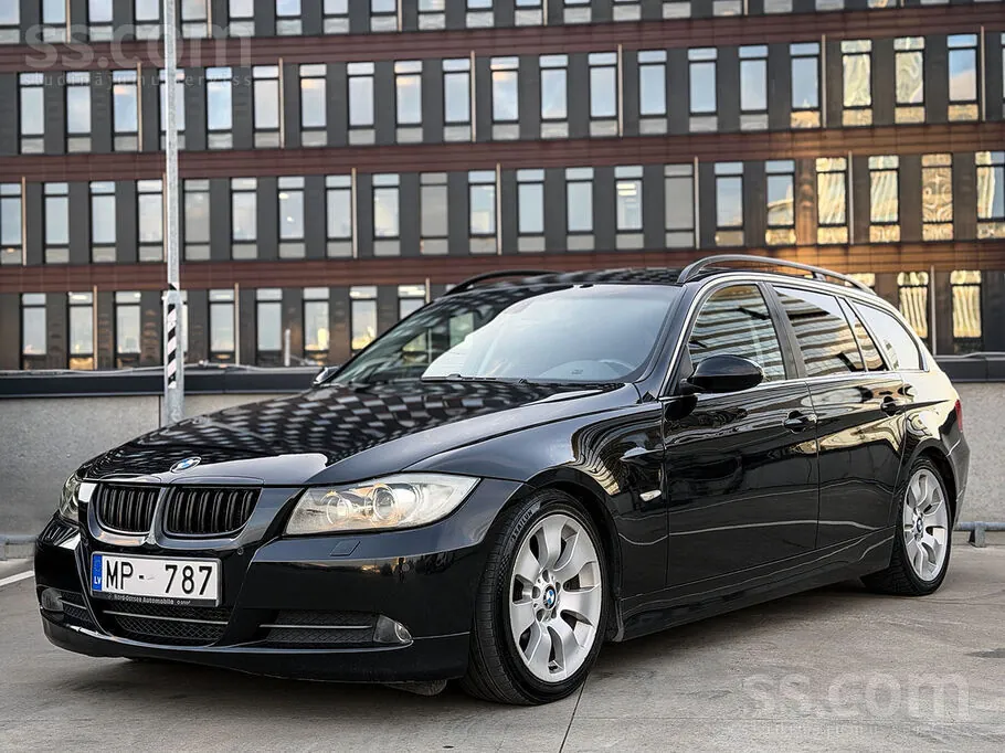 BMW 330 2008 photo 2