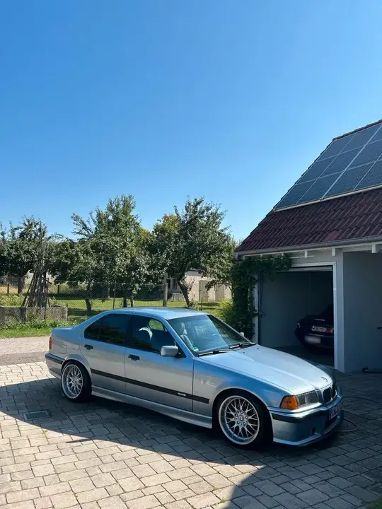BMW E36