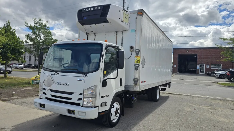 Isuzu Nrr 2018 photo 2