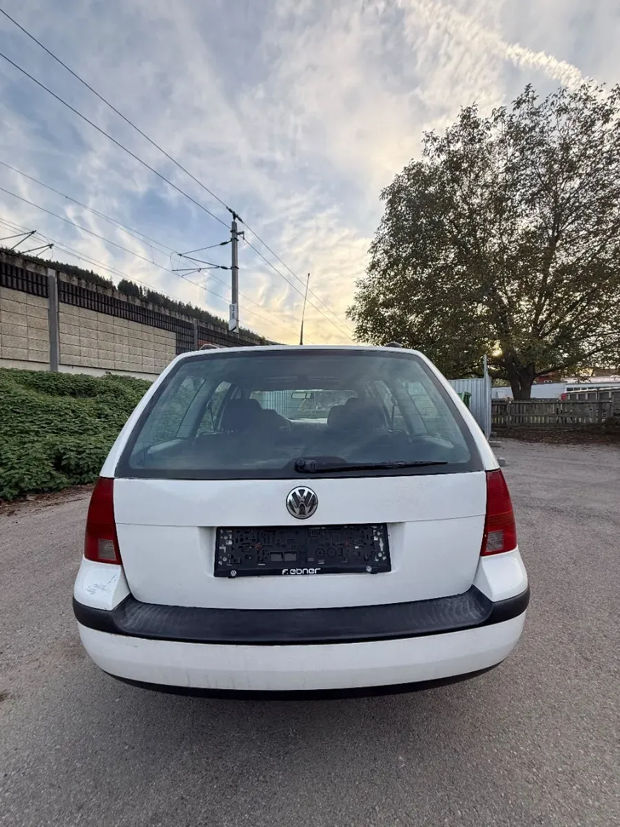 Volkswagen Golf 2001 photo 3