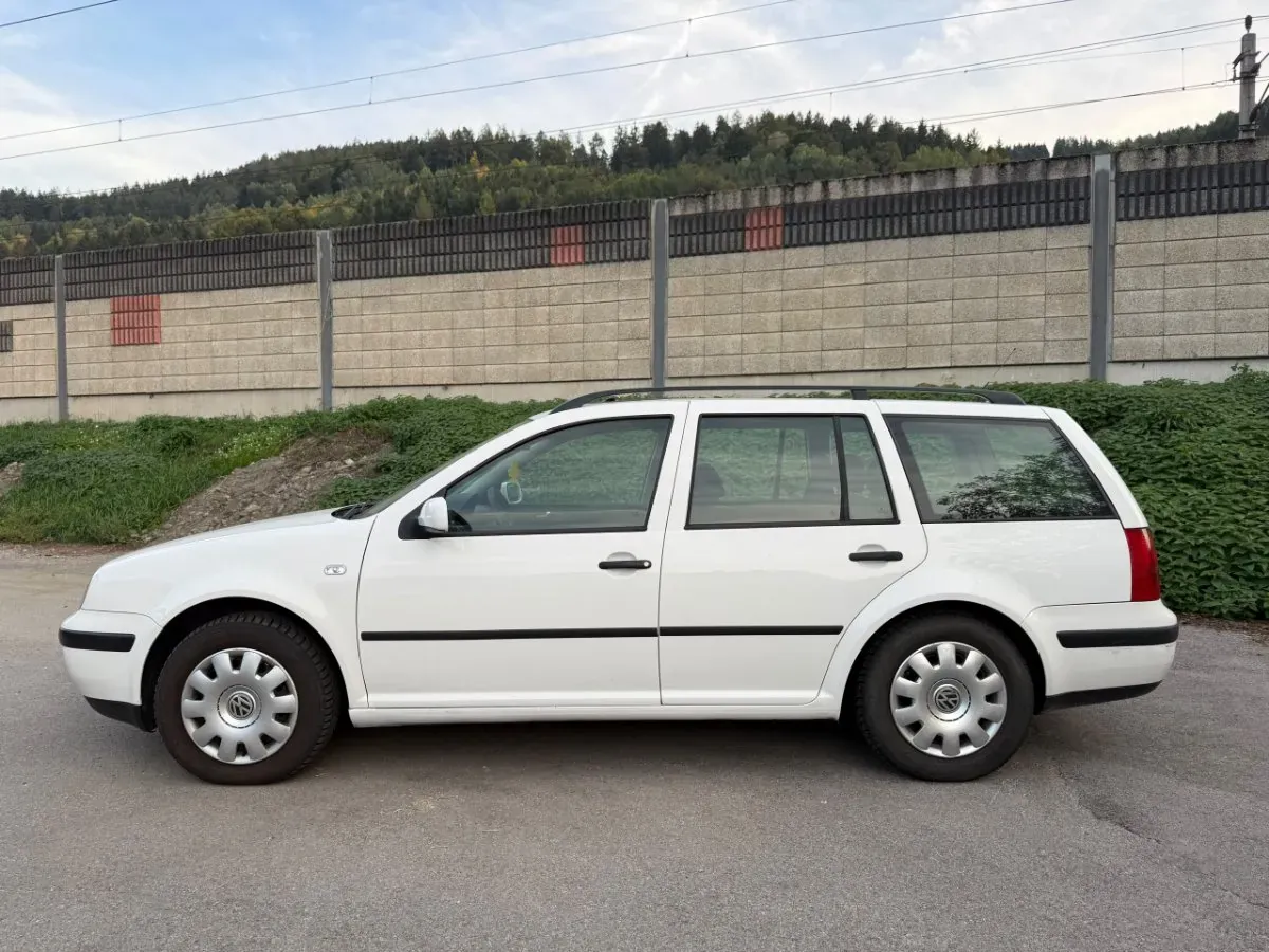Volkswagen Golf 2001 photo 2