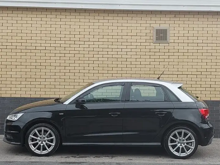 Audi A1 2017 photo 4