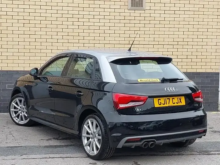 Audi A1 2017 photo 2