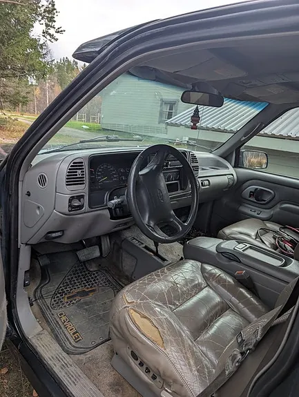 Chevrolet Suburban 1995 photo 4