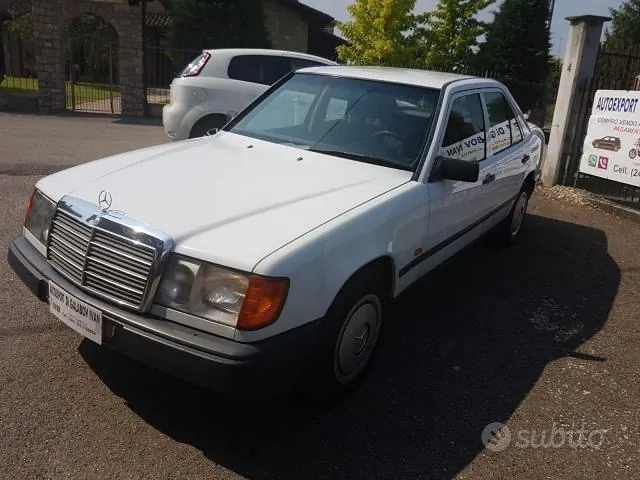 Mercedes-Benz E 1988 photo 2