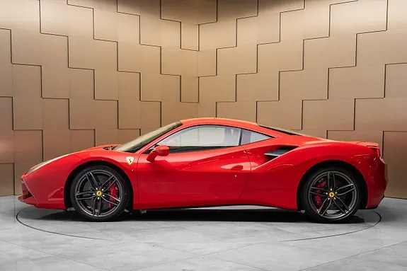 Ferrari 488 Gtb 2016 photo 2