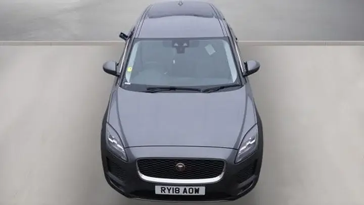 Jaguar E-Pace 2018 photo 2