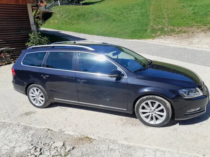 Volkswagen Passat 2013 photo 2