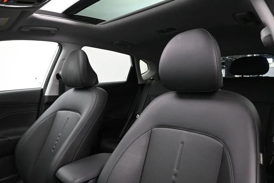 Hyundai Kona 2025 photo 4