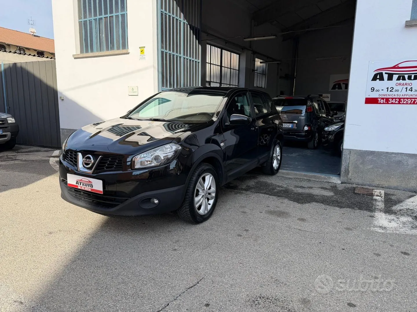 Nissan Qashqai 2012 photo 2