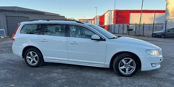 Volvo V70 2016 photo 4