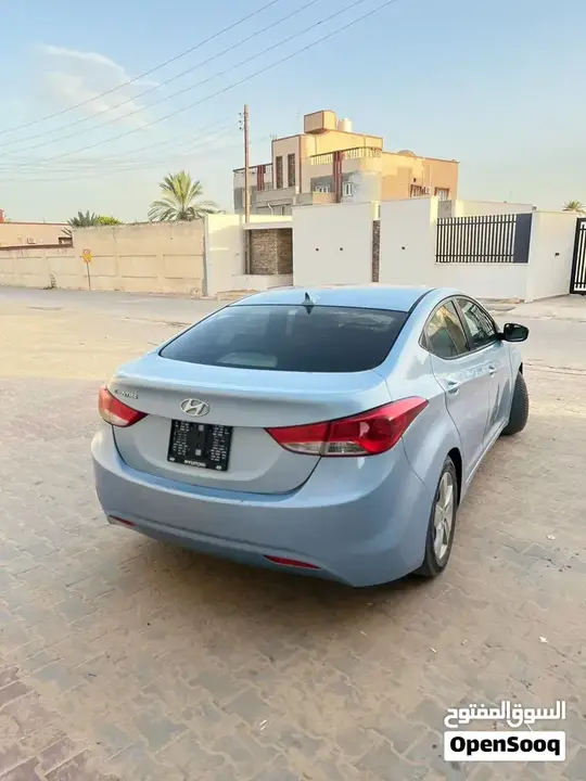 Hyundai Elantra 2012 photo 2