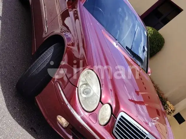 Mercedes-Benz E200 2004 photo 2