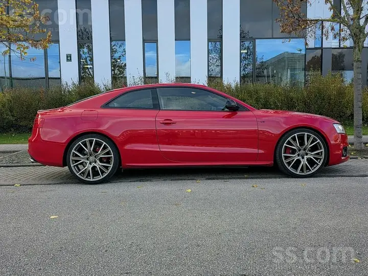 Audi S5 2008 photo 4