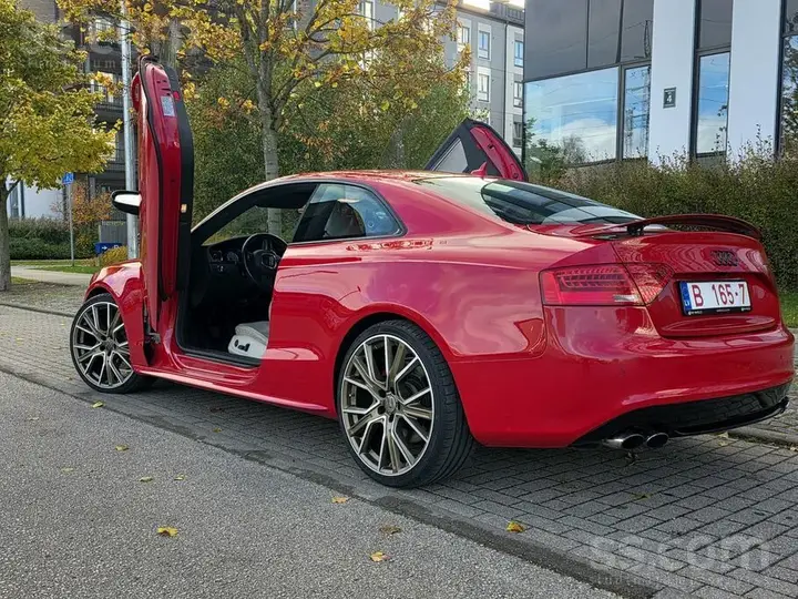 Audi S5 2008 photo 5