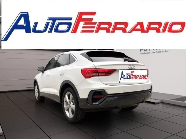 Audi Q3 2020 photo 2