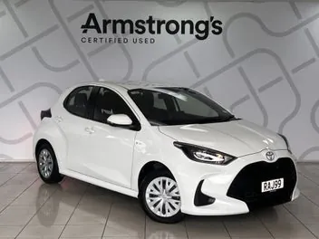 Toyota Yaris 2025 photo 2