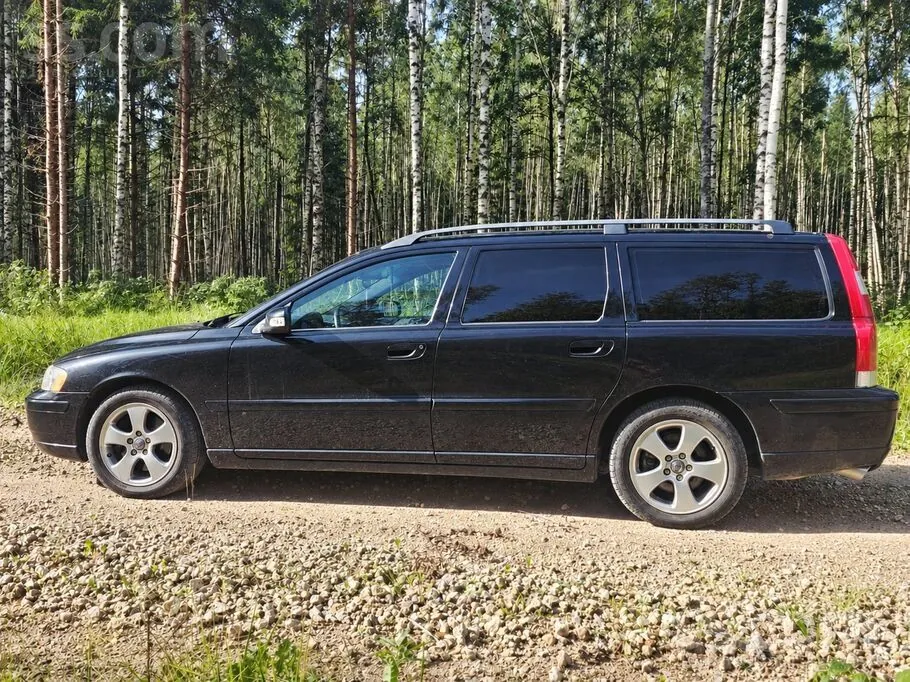 Volvo V70 2007 photo 2