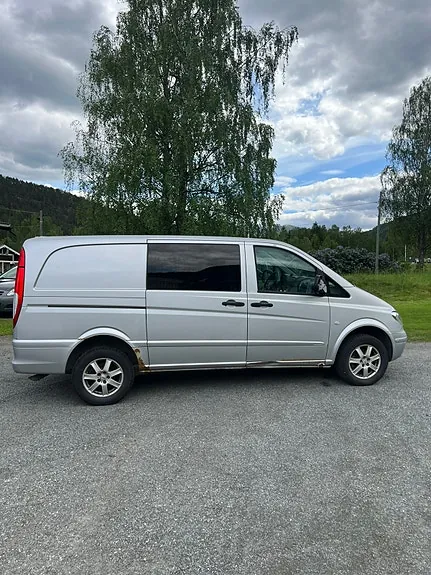 Mercedes-Benz Vito 115 2009 photo 5