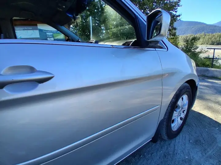 Honda Odyssey 2006 photo 3