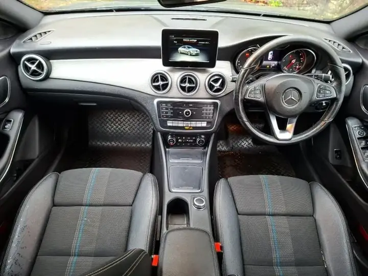 Mercedes-Benz Cla 2018 photo 3