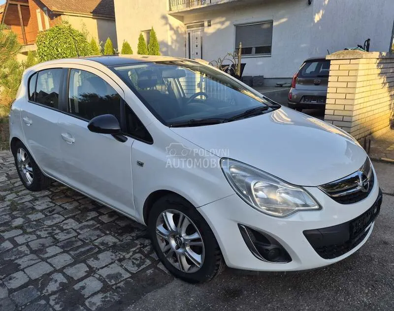 Opel Corsa 2011 photo 3