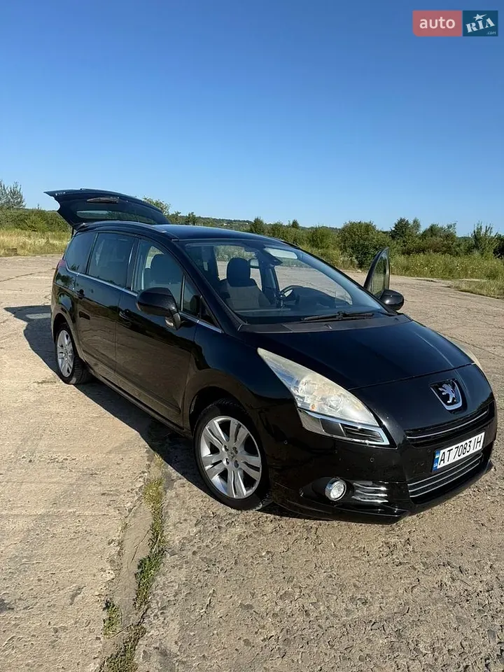Peugeot 5008 2010 photo 2