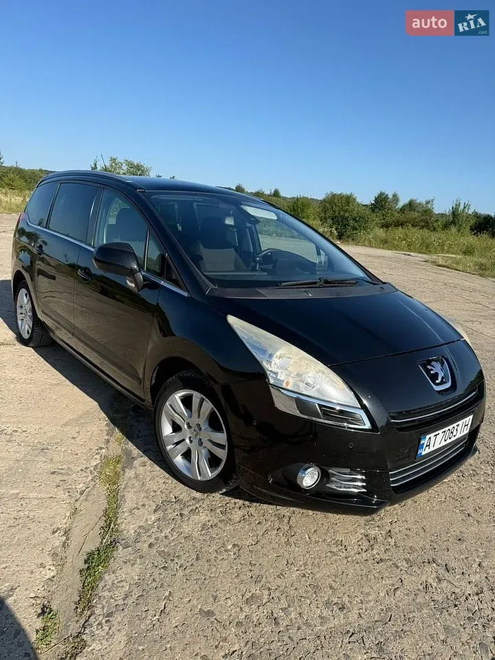 Peugeot 5008 2010 photo 4